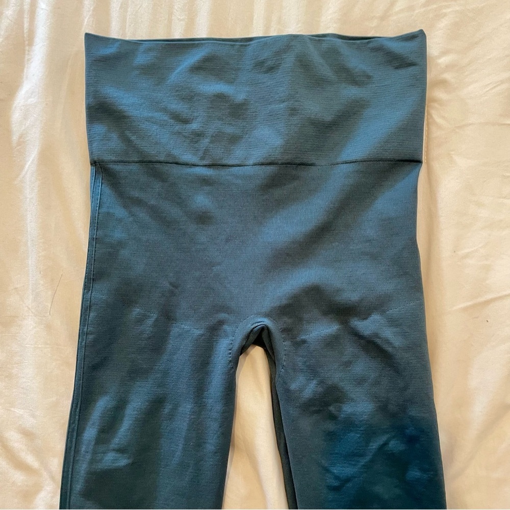BLANQI Maternity Blue Leggings Size M